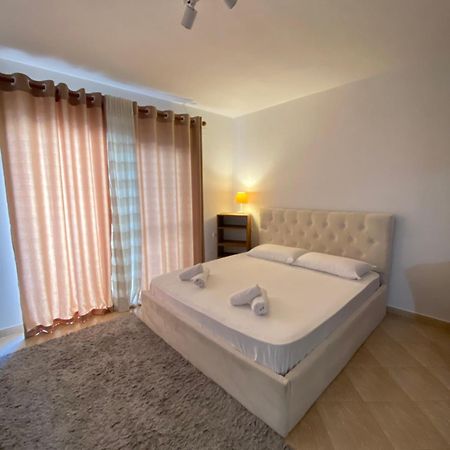 Myslym Shyri Studio 2 Tirana Exteriér fotografie